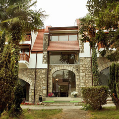 Отель Абаата, Гагра