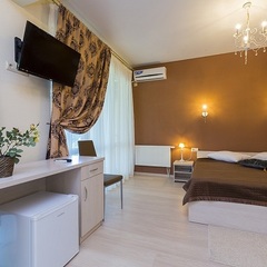 Пансионат Ривьера, Пицунда