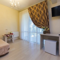 Пансионат Ривьера, Пицунда