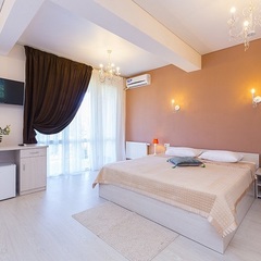 Пансионат Ривьера, Пицунда