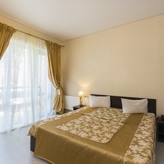 Пансионат Ривьера, Пицунда