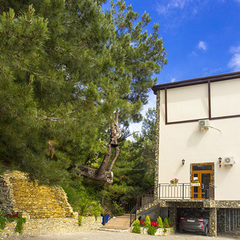 Гостиница Белые скалы, Гагра