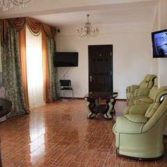 Гостиница Сан-Сиро / San-Siro Hotel, Гудаута