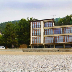 Гостиница Белые скалы, Гагра