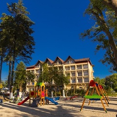 Пансионат Ривьера, Пицунда