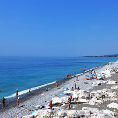 Гостиница Белые скалы, Гагра