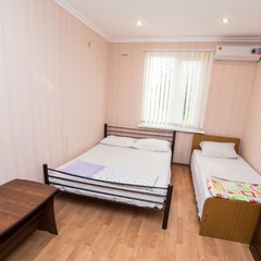 Гостиница Белые скалы, Гагра