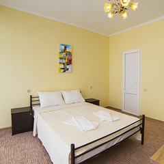 Гостиница Белые скалы, Гагра