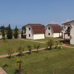 Коттеджный комплекс Чистая Вода, Пицунда