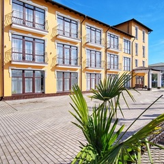 Гостиница Папа, Гагра