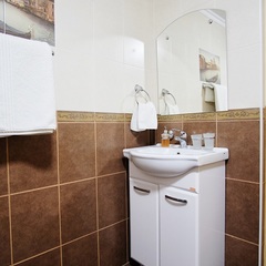 Гостиница Папа, Гагра