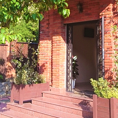 Отель Джанат, Сухум