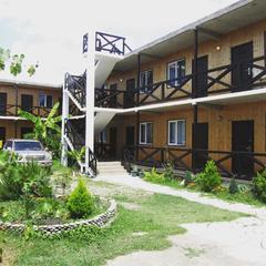 Гостевой дом Шале у моря, Гагра