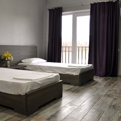 Отель Инжир Вилладж / Injir Village Hotel, Гудаута