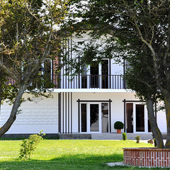 Отель Инжир Вилладж / Injir Village Hotel, Гудаута