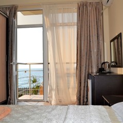 Отель Орхидея, Гагра