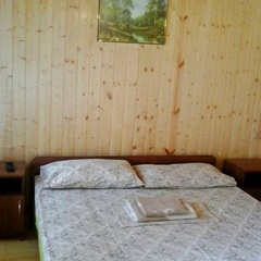 Гостевой дом Алекса (бывш. У Александры), Пицунда