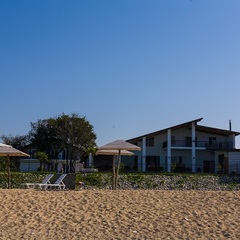 Отель Инжир Вилладж / Injir Village Hotel, Гудаута