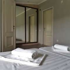 Отель Инжир Вилладж / Injir Village Hotel, Гудаута