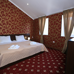 Гостиница Никополи, Гудаута