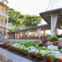 Гостиница Никополи, Гудаута