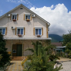 Гостевой дом Бархатный сезон, Новый Афон