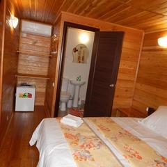 Эко-отель Вуд Хаус, Сухум