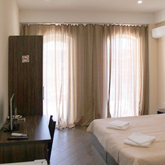 Гостиница Никополи, Гудаута