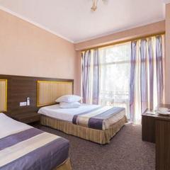 Отель Напра СПА / Napra SPA Hotel, Гагра