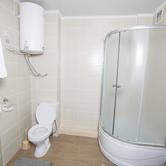 Гостиница Никополи, Гудаута