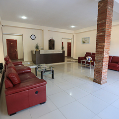 Гостиница Никополи, Гудаута