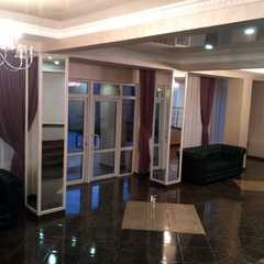 Отель Тристан, Гагра