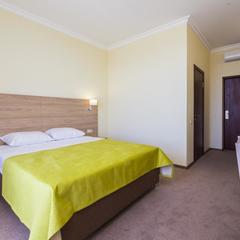 Отель Золотой якорь, Гудаута