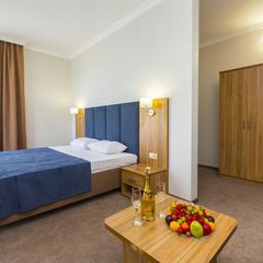 Отель Золотой якорь, Гудаута