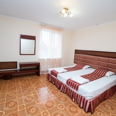 Отель Светлый путь Апсны, Гудаута