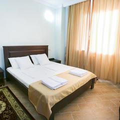 Отель Акра, Сухум