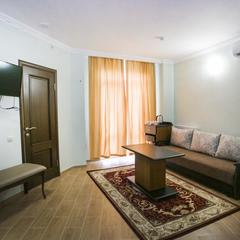 Отель Акра, Сухум