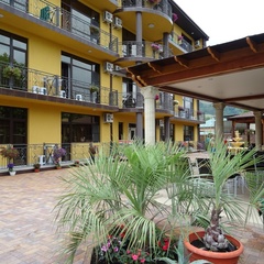 Гостевой дом Коралл, Гагра