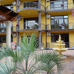 Гостевой дом Коралл, Гагра