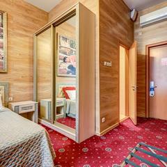 Гостиница Sunflower River Hotel, Москва, Московская область