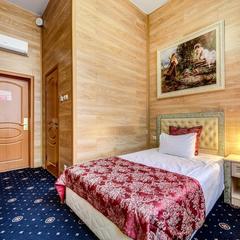 Гостиница Sunflower River Hotel, Москва, Московская область