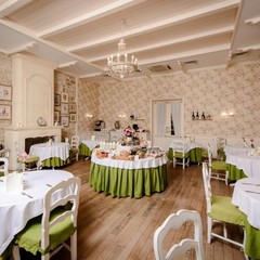 Отель Империал ( Абрау-Дюрсо, Краснодарский край), Абрау-Дюрсо, Краснодарский край