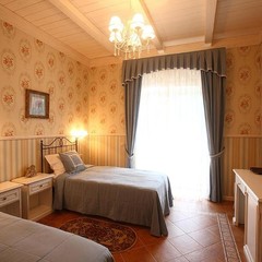 Отель Империал ( Абрау-Дюрсо, Краснодарский край), Абрау-Дюрсо, Краснодарский край