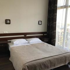 Отель Флора, Адлер, Краснодарский край