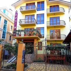 Отель Надежда, Адлер, Краснодарский край