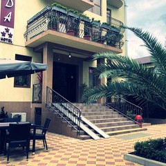 Отель Надежда, Адлер, Краснодарский край