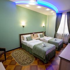 Отель Shine House, Адлер, Краснодарский край