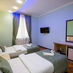 Отель Shine House, Адлер, Краснодарский край