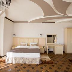 Отель Shine House, Адлер, Краснодарский край