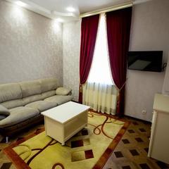 Отель Shine House, Адлер, Краснодарский край